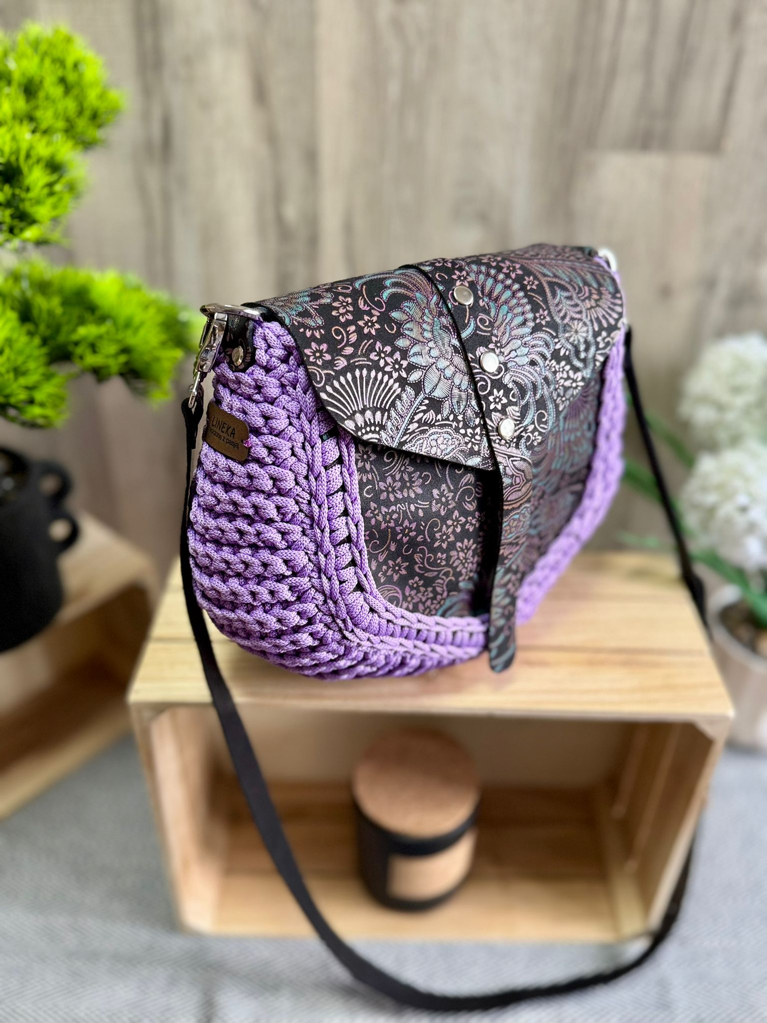 Torebka szydełkowa Lineka – Lavender lawendowa z orientalną klapką - obrazek 8