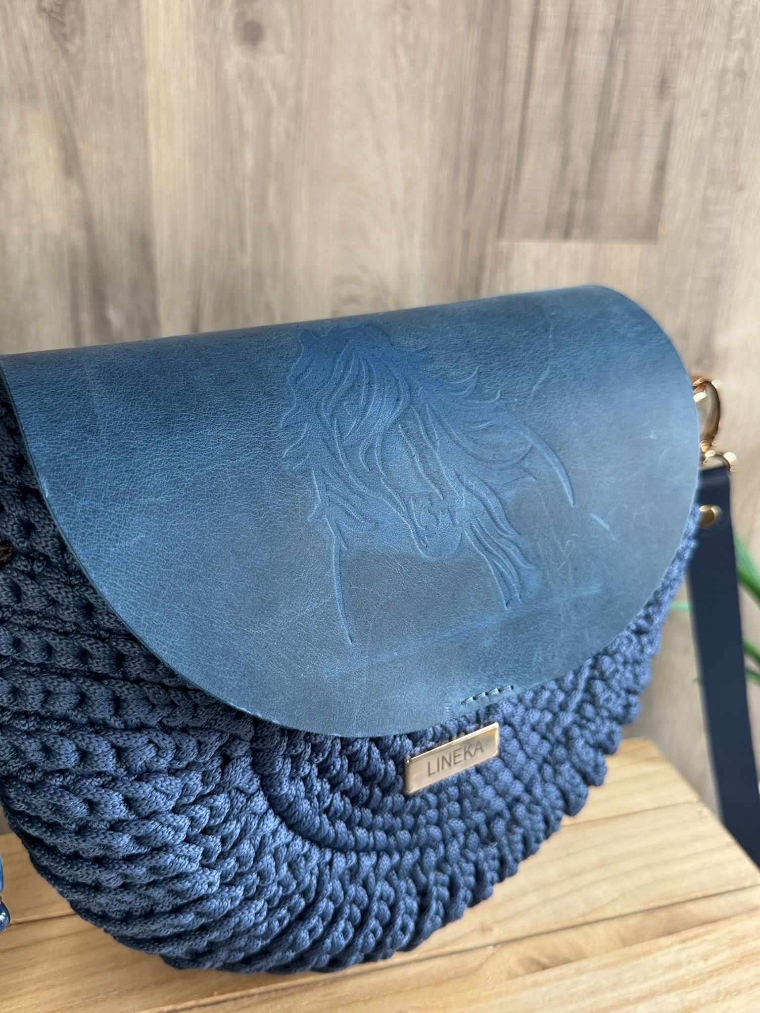 Torebka szydełkowa LINEKA Oreo – jeansowy styl z końskim charakterem - obrazek 7
