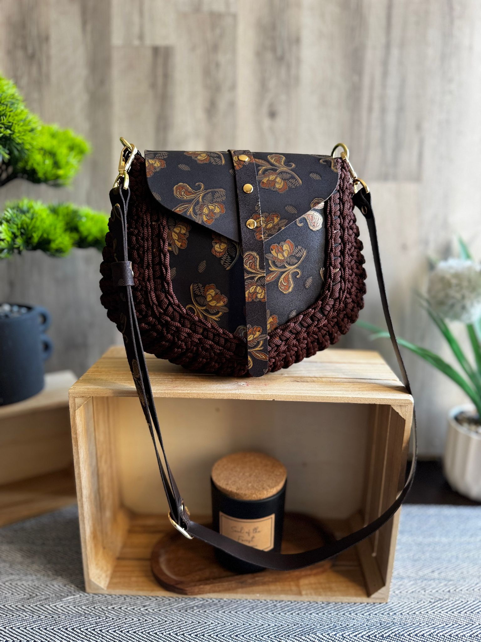 ASTRID Torebka szydełkowa Lineka – Brown Harmony - obrazek 10