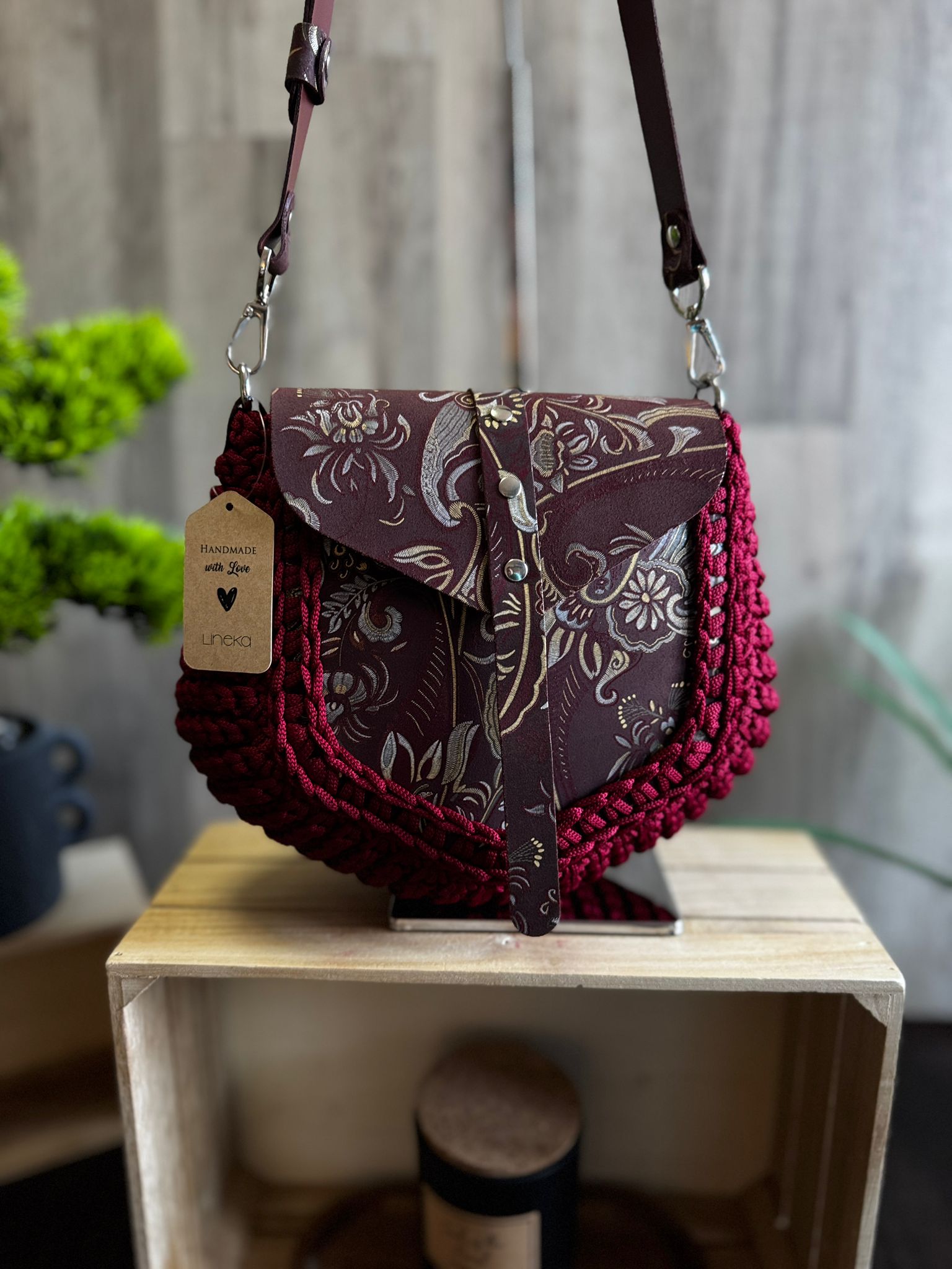 ASTRID Torebka szydełkowa Lineka – Burgund & Orientalny Blask - obrazek 4